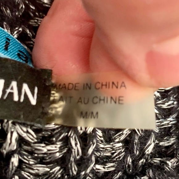 ALICE + OLIVIA Scoop Neck Sweater Black & Silver Metallic Alpaca Wool Blend Knit - Picture 3 of 15